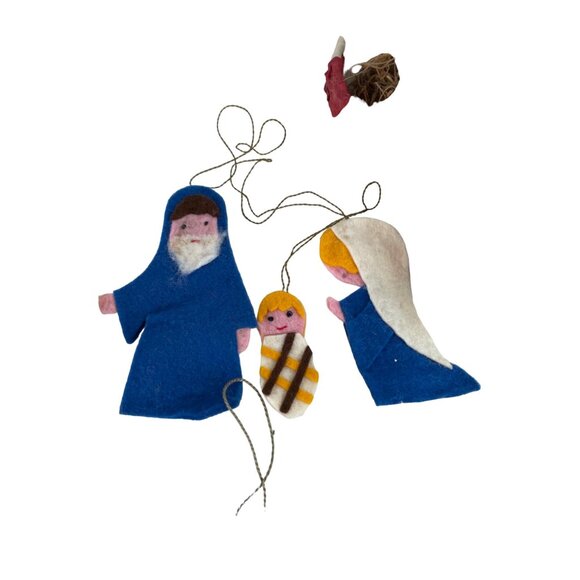 Christmas Ornaments Lot of 12 Vintage & Handmade  Felt/Wood/Fabric - Picture 6 of 8